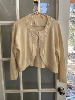 Vintage Lambswool and Angora Cream Embroidered Cropped Cardigan